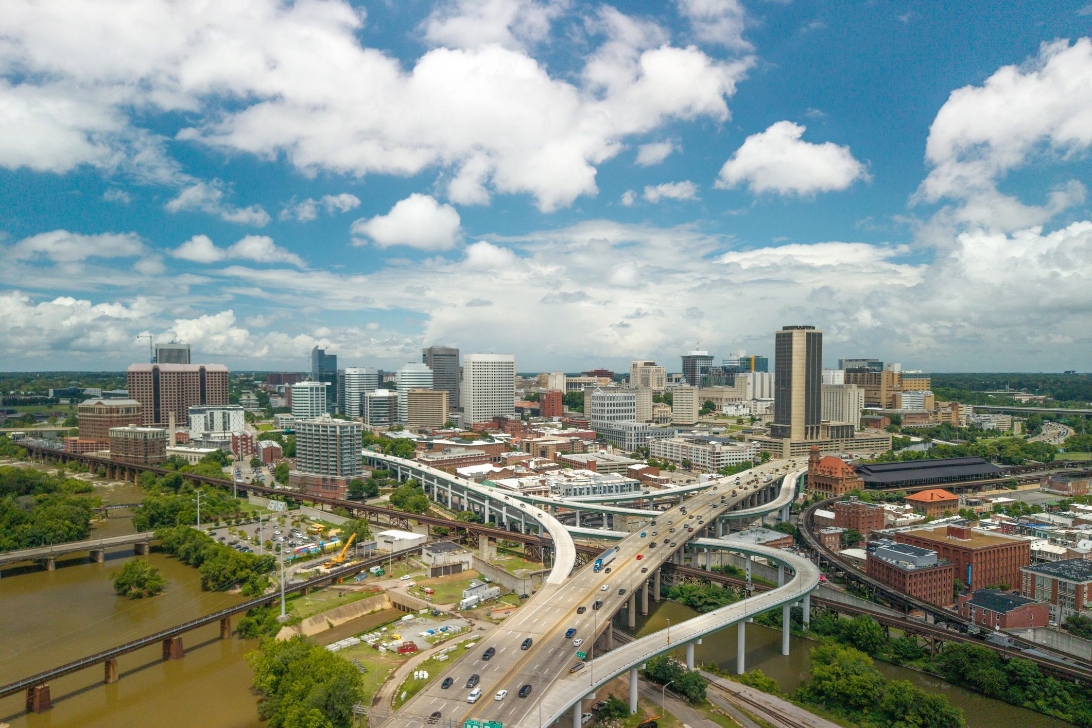 Richmond, Virginia skyline on a sunny day